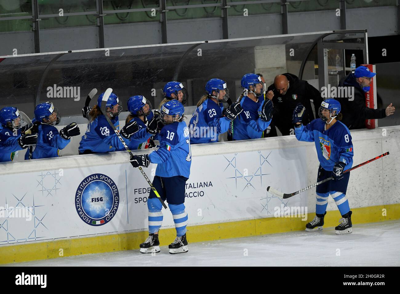 Palaghiaccio, Torre Pellice, Italy, October 09, 2021, Celebration goal italian Team  during  Olympic women&#39;s ice hockey pre-qualification - Italy Stock Photo
