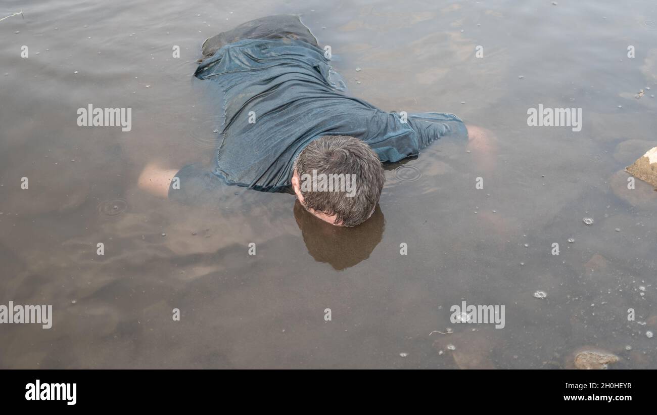 Man dead body floating hires stock photography and images Alamy