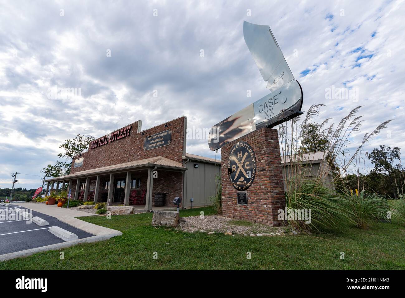 Radcliff, KY, USA - October 11, 2021: The Guinness Book of World Records certified this month that Red Hill Cutlery had the largest  pocket knife. Stock Photo