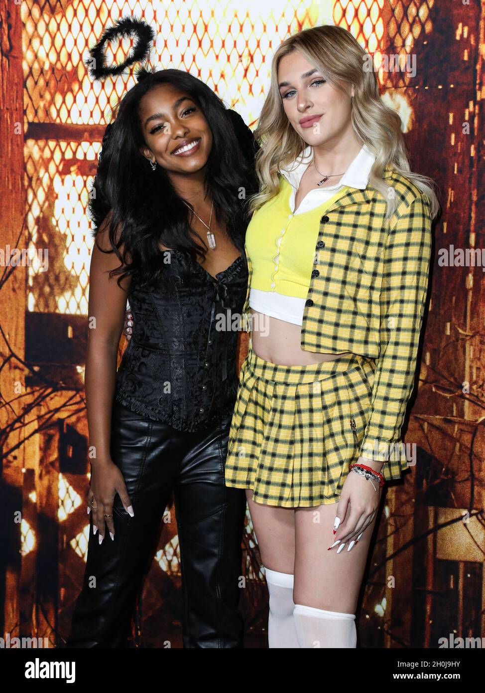 HOLLYWOOD, LOS ANGELES, CALIFORNIA, USA - OCTOBER 12: Actress Gabby ...