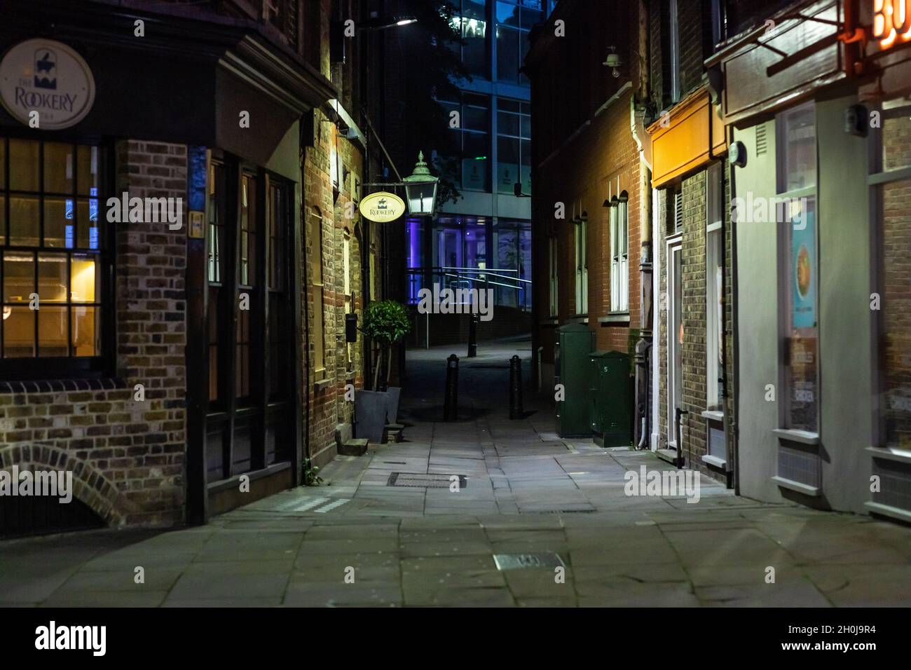 First cafes in london hi-res stock photography and images - Alamy