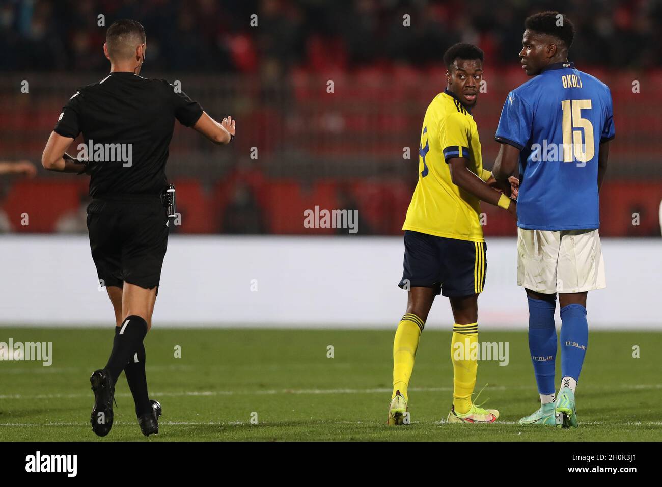 Portugal and italy football hires stock photography and images Alamy Portugal and italy football hires stock photography and images Alamy