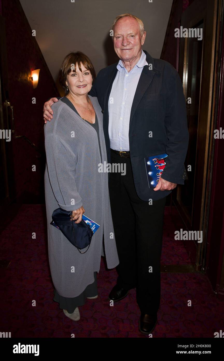 Isla Blair and Julian Glover arrive at the 1,500th Performance of Jersey Boys, at the Prince Edward Theatre, London, 6th October 2011. Stock Photo