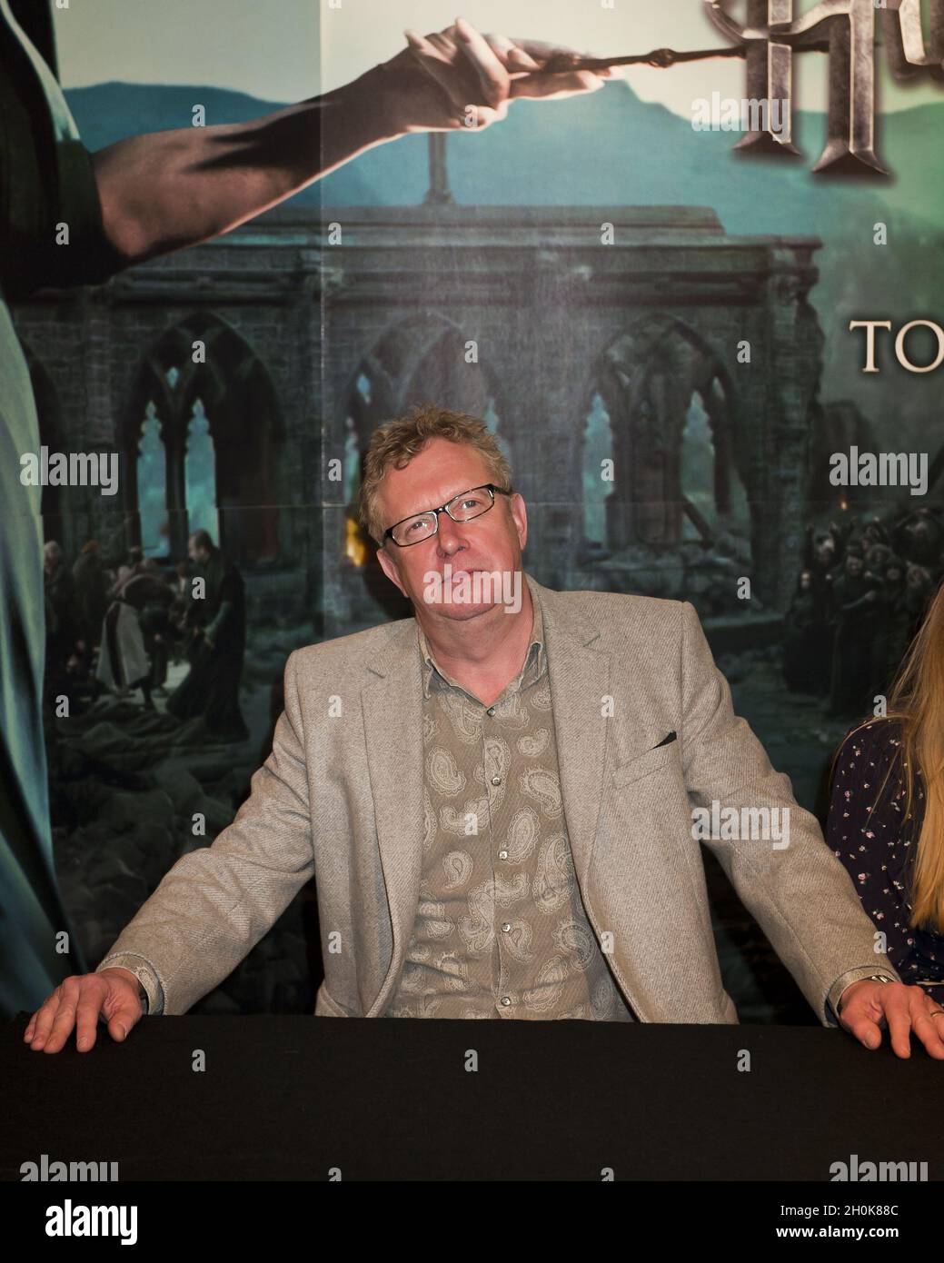 Mark Williams attends the Harry Potter and The Deathly Hallows - Part 2