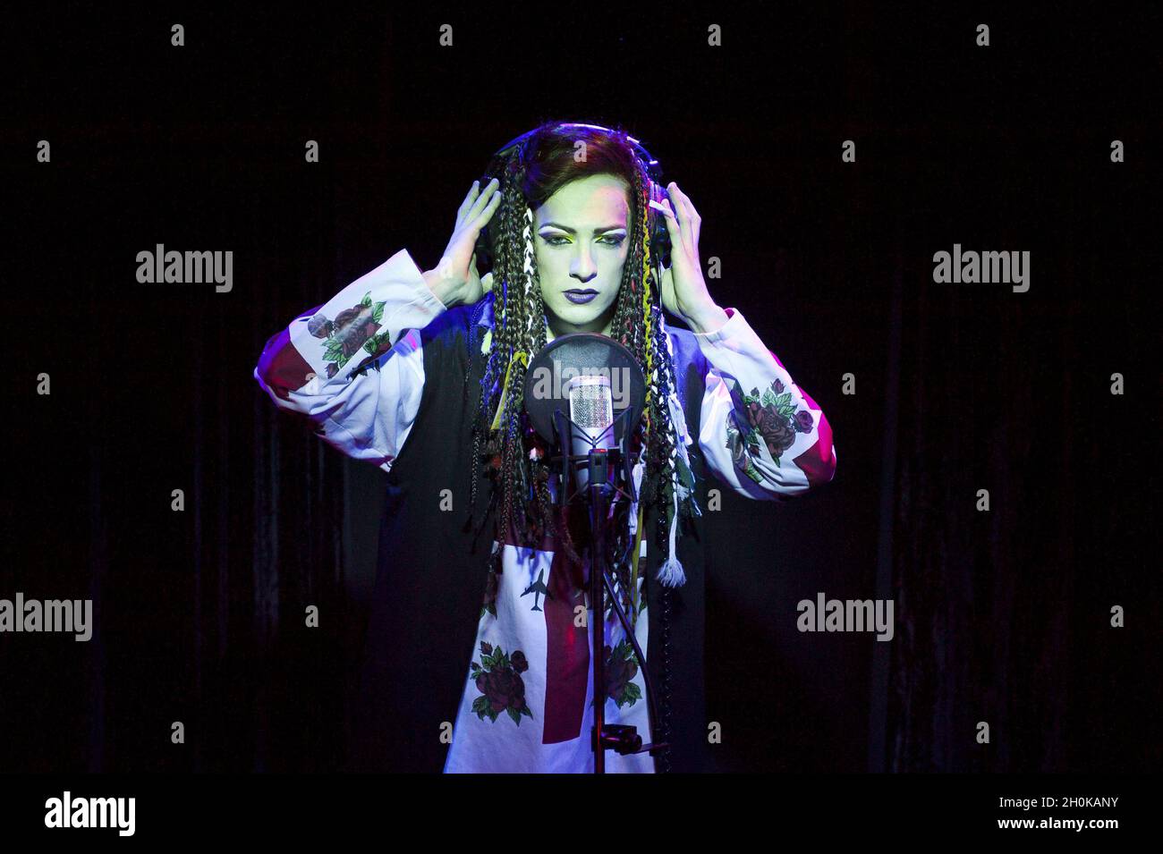 Mathew Rowland plays Boy George live on stage in Taboo: The Boy George Musical - London Stock Photo