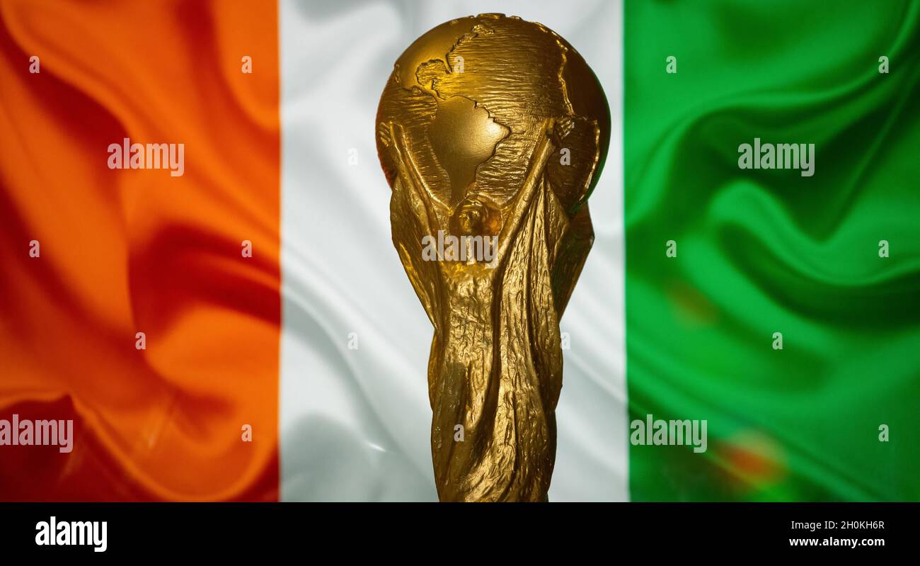October 6, 2021, Abidjan, Côte d'Ivoire. FIFA World Cup in front of the flag of Cote d'Ivoire. Stock Photo