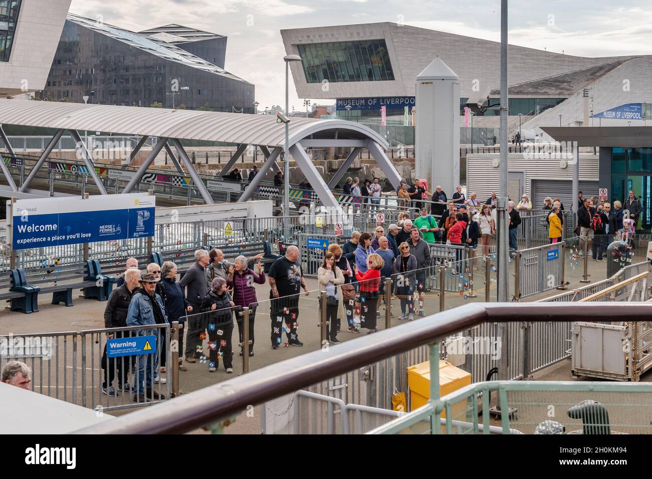 Passengers prepare to board Mersey Ferry 'Snowdrop' at Pier Head, Liverpool, Merseyside, UK. Stock Photo