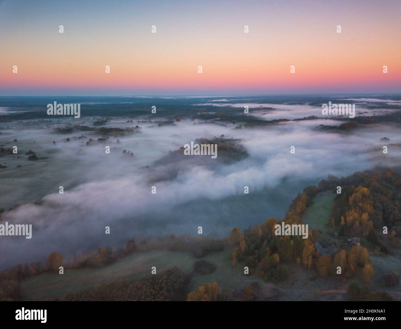 Aerial view over foliage forest hi-res stock photography and images - Alamy
