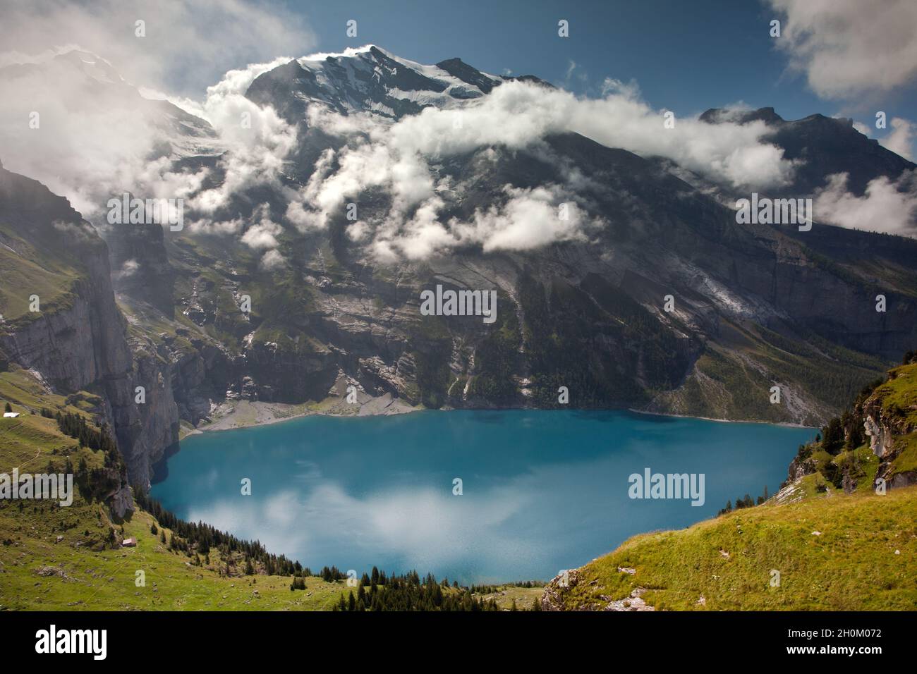 Oeschinen lake hi-res stock photography and images - Alamy