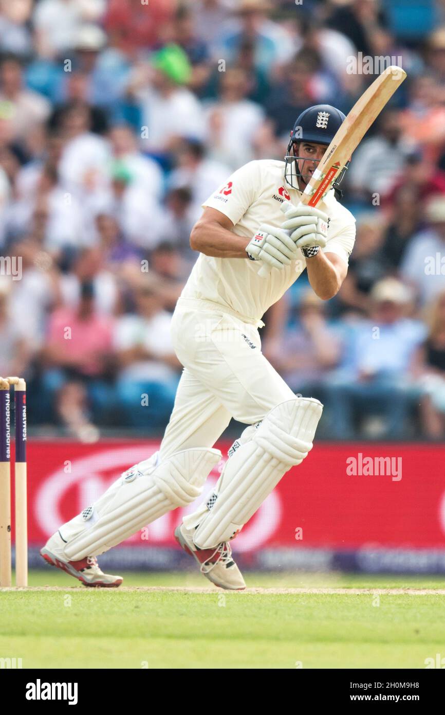 England’s Alastair Cook bats Stock Photo - Alamy