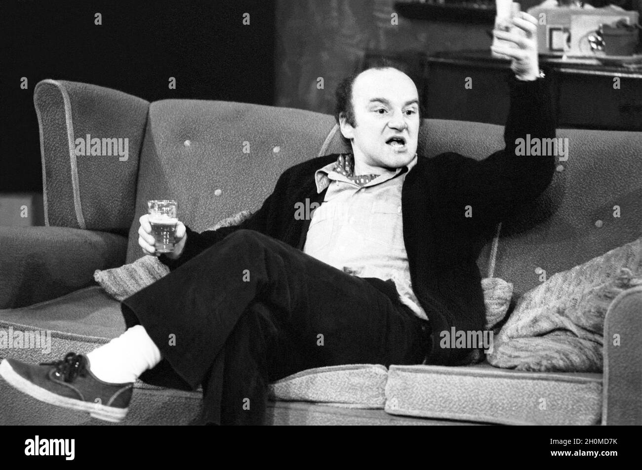 Matthew Guinness (Charles) in BABIES GROW OLD at The ICA Terrace Theatre, London SW1  02/1975  a Royal Shakespeare Company (RSC) production  design: Judith Bland  lighting: Simon Bowler  devised & directed by Mike Leigh Stock Photo