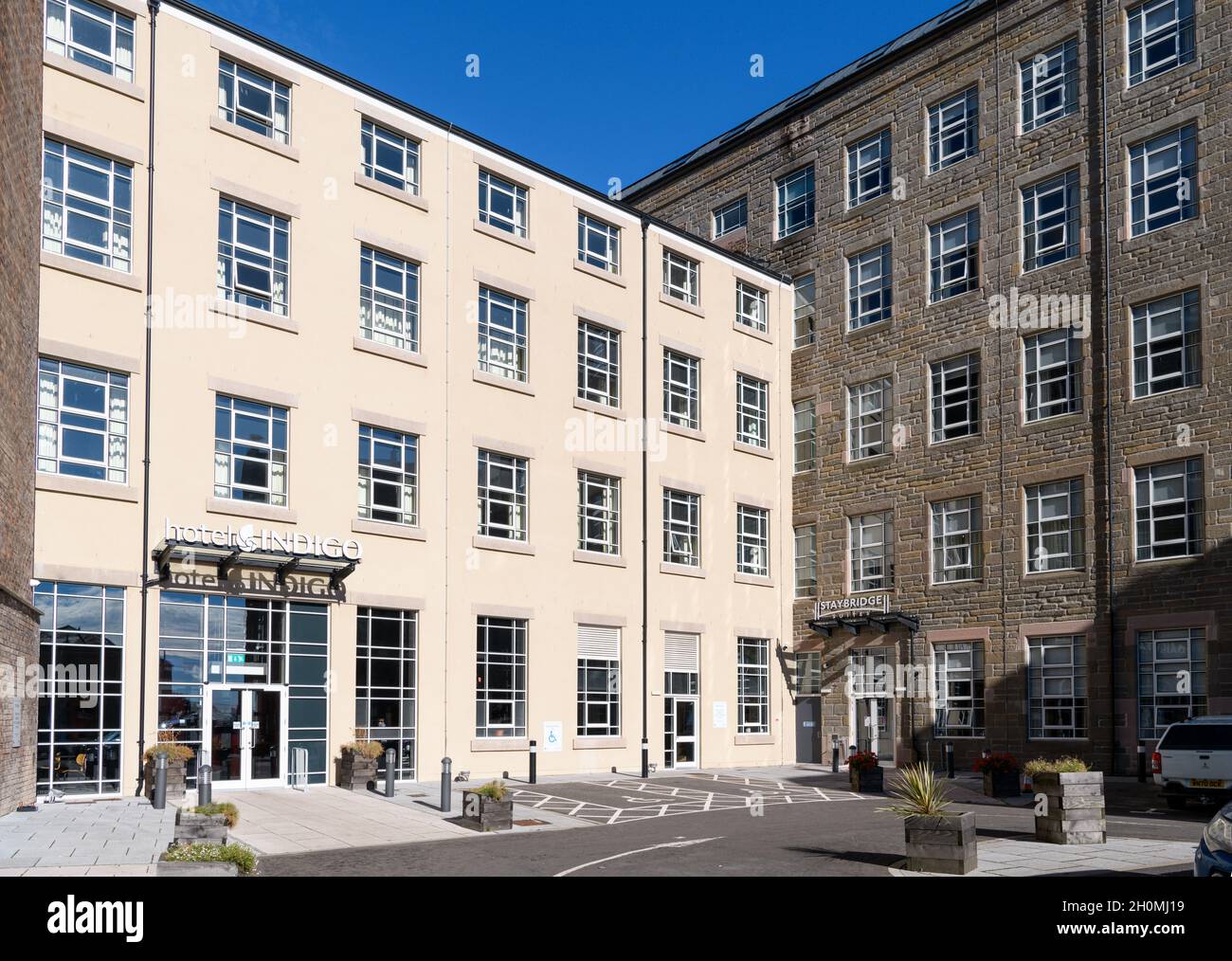 The Hotel Indigo and Staybridge Suites in an old jute mill, Dundee, Scotland, UK Stock Photo