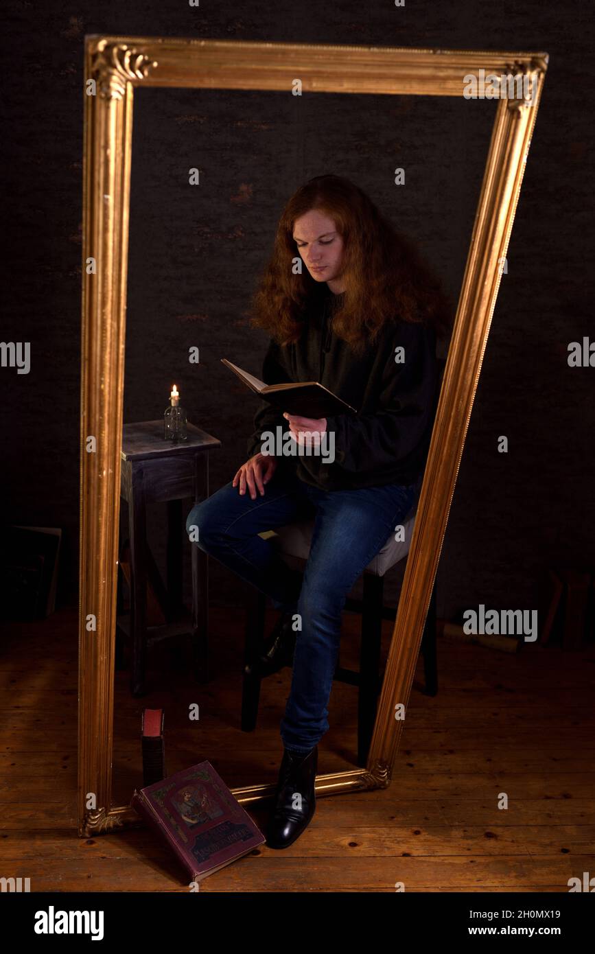 Belesen, well-read Stock Photo