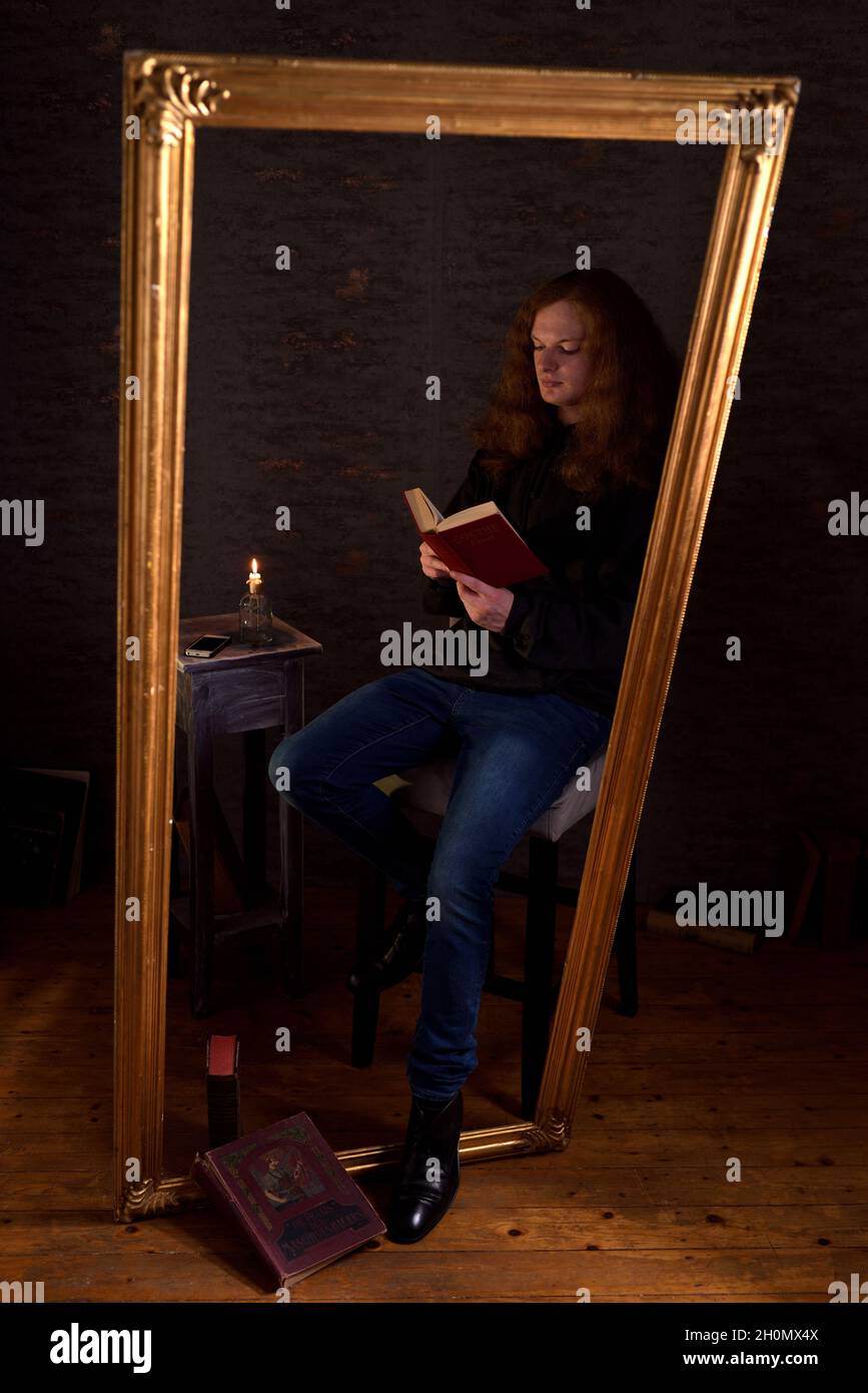 Belesen, well-read Stock Photo