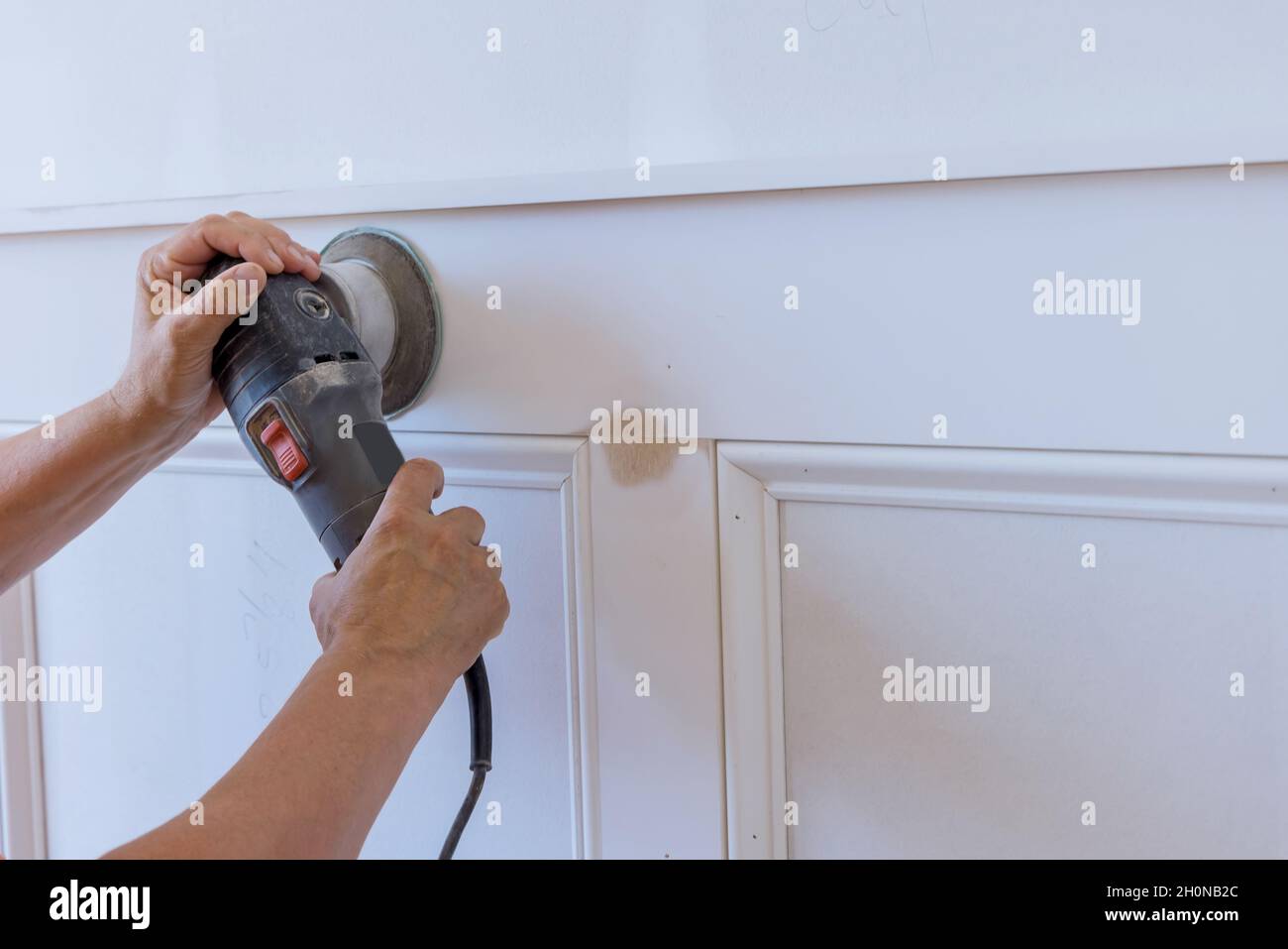 Sanding wood trim hires stock photography and images Alamy