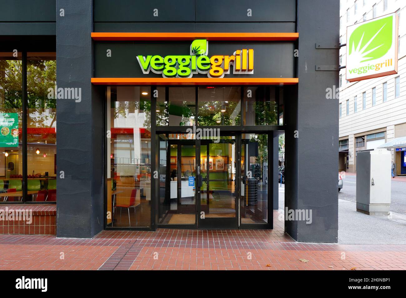 Veggie Grill, 508 SW Taylor St, Portland, Oregon. exterior storefront of a vegan chain restaurant in Downtown Portland. Stock Photo