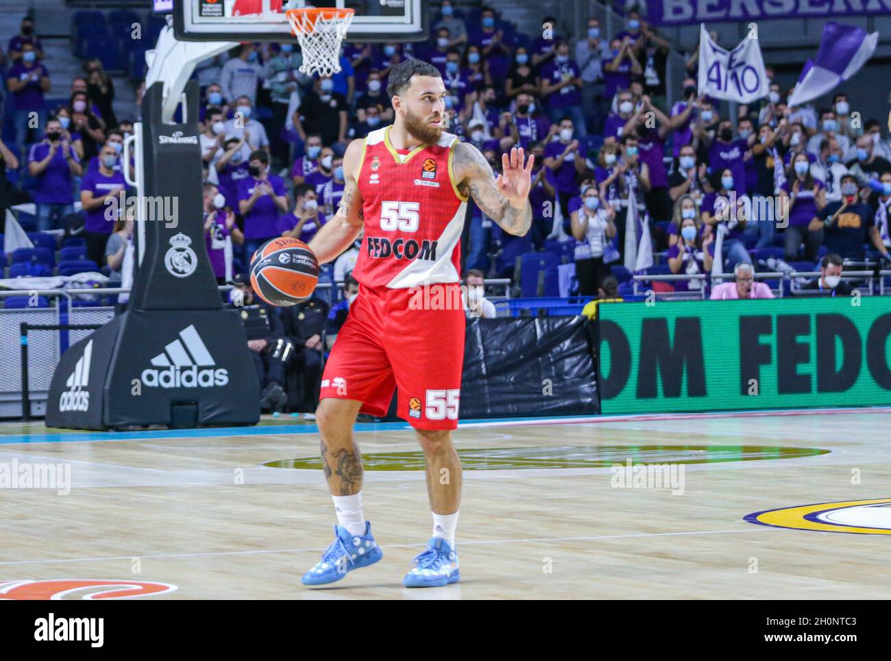 Wizink Center. 13th Oct, 2021. Madrid, Spain; Turkish Airlines Euroleague  Basketball; game 3; Real Madrid versus AS Monaco; Mike James (AS Monaco)  Credit: Action Plus Sports/Alamy Live News Stock Photo - Alamy
