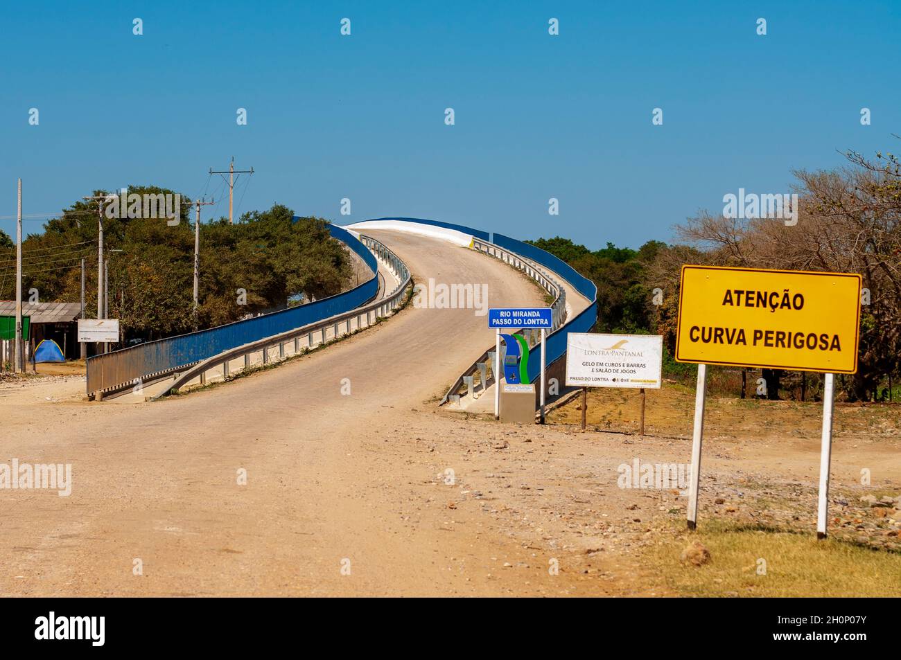 Concrete bridge over Miranda river at Passo do Lontra in the Estrada Parque, the road that crosses south of the Pantanal, Mato Grosso do Sul, Brazil Stock Photo