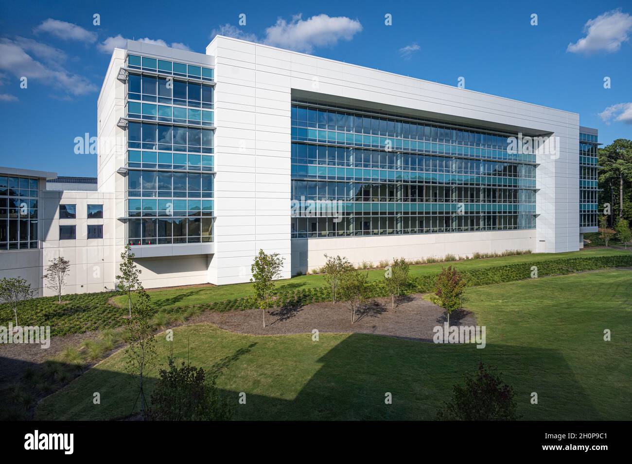 Gwinnett Justice and Administration Complex in Lawrenceville, Georgia. (USA) Stock Photo