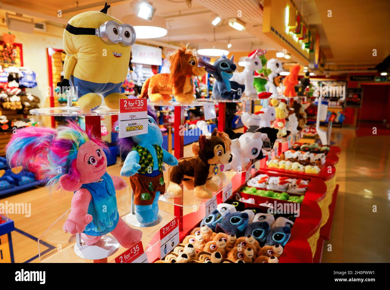 hamleys christmas bear 2021