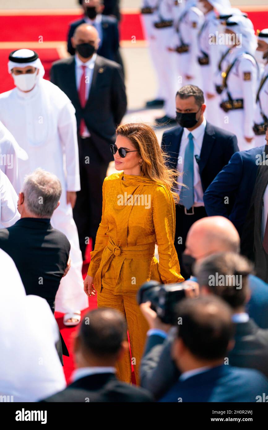 Doha, Katar. 12th Oct, 2021. Their Majesties King Abdullah II and Queen