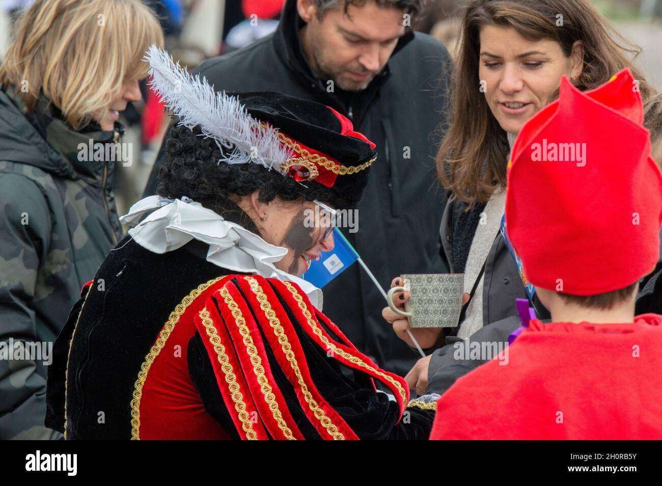 Zwarte Piet Dutch Folklore Hi Res Stock Photography And Images Alamy Zwarte Piet Dutch Folklore Hi Res Stock Photography And Images Alamy