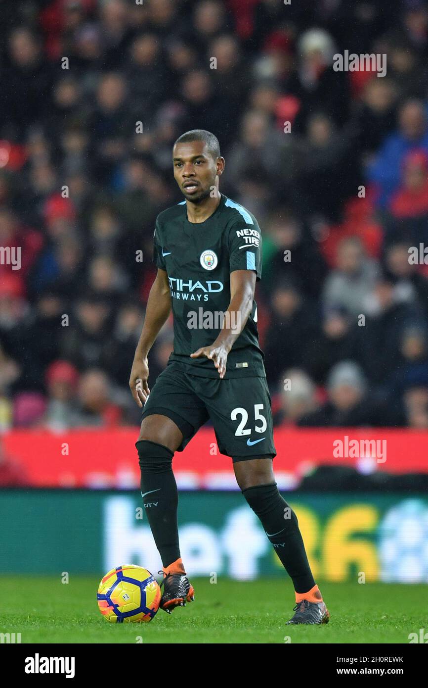 Manchester City's Fernandinho Stock Photo - Alamy
