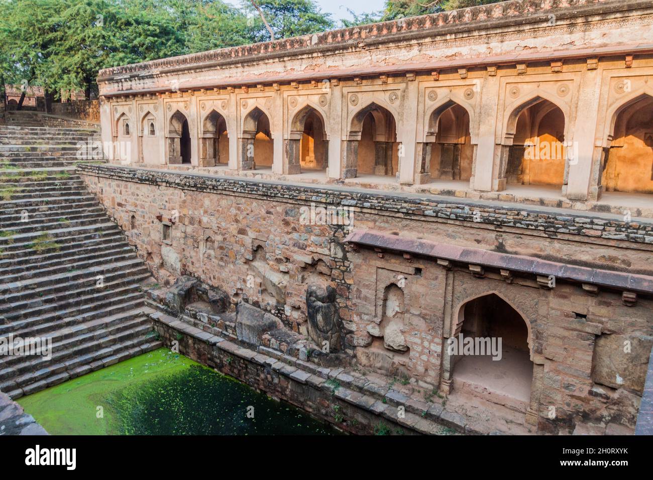 Rajon Ki Baoli step well in the Mehrauli Archaeological Park in Delhi ...