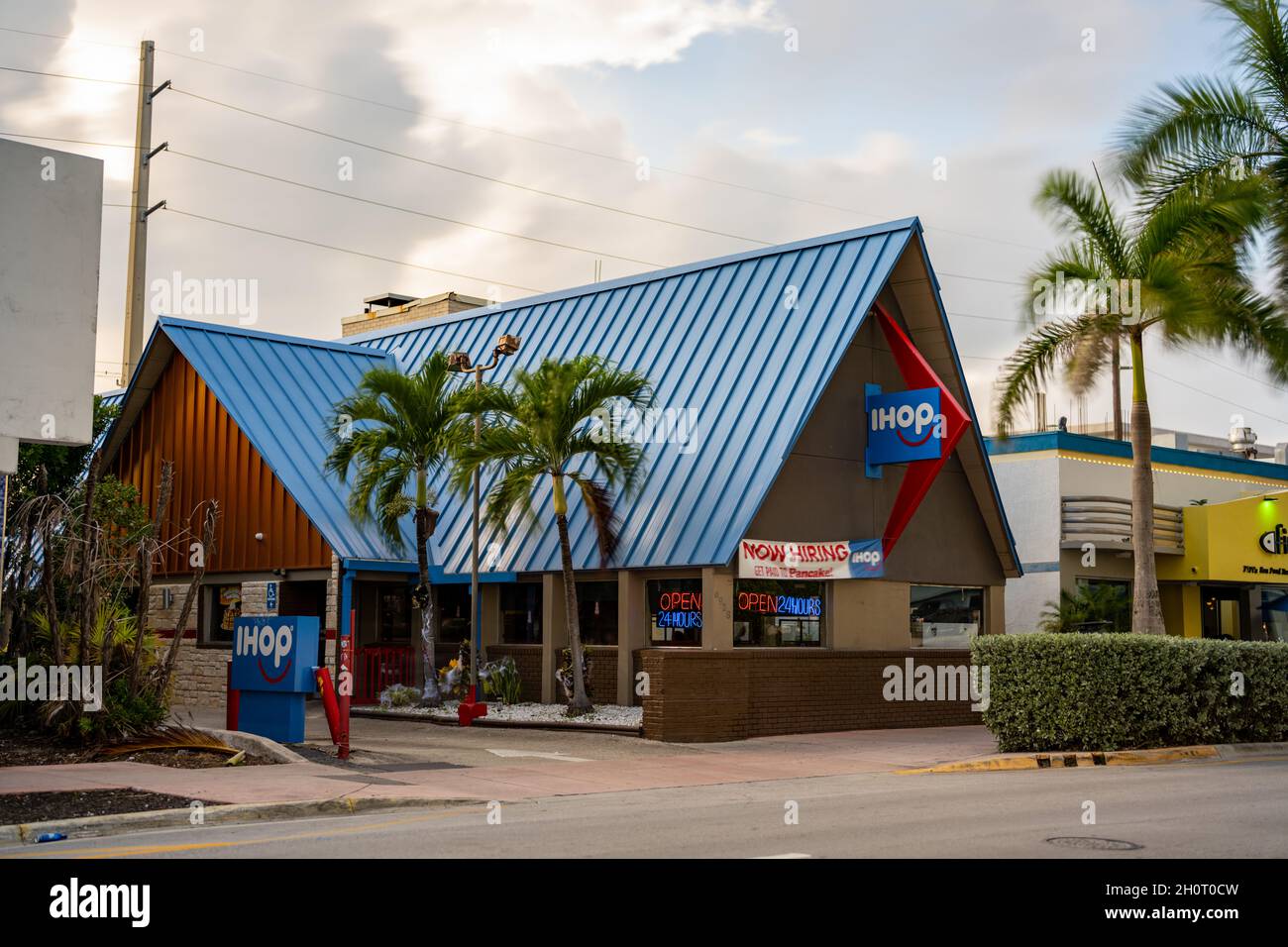 Miami Beach, FL, USA - October 13, 2021: Ihop Restaurant Miami Beach now hiring sign posted Stock Photo