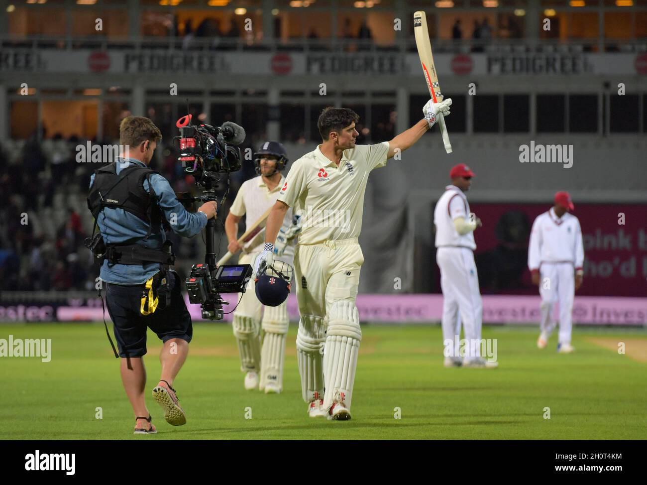 England S Alastair Cook Leaves The Field At The Close Of Play After Scoring 150 Not Out During Day One Of The First Investec Test Match At Edgbaston Birmingham Stock Photo Alamy