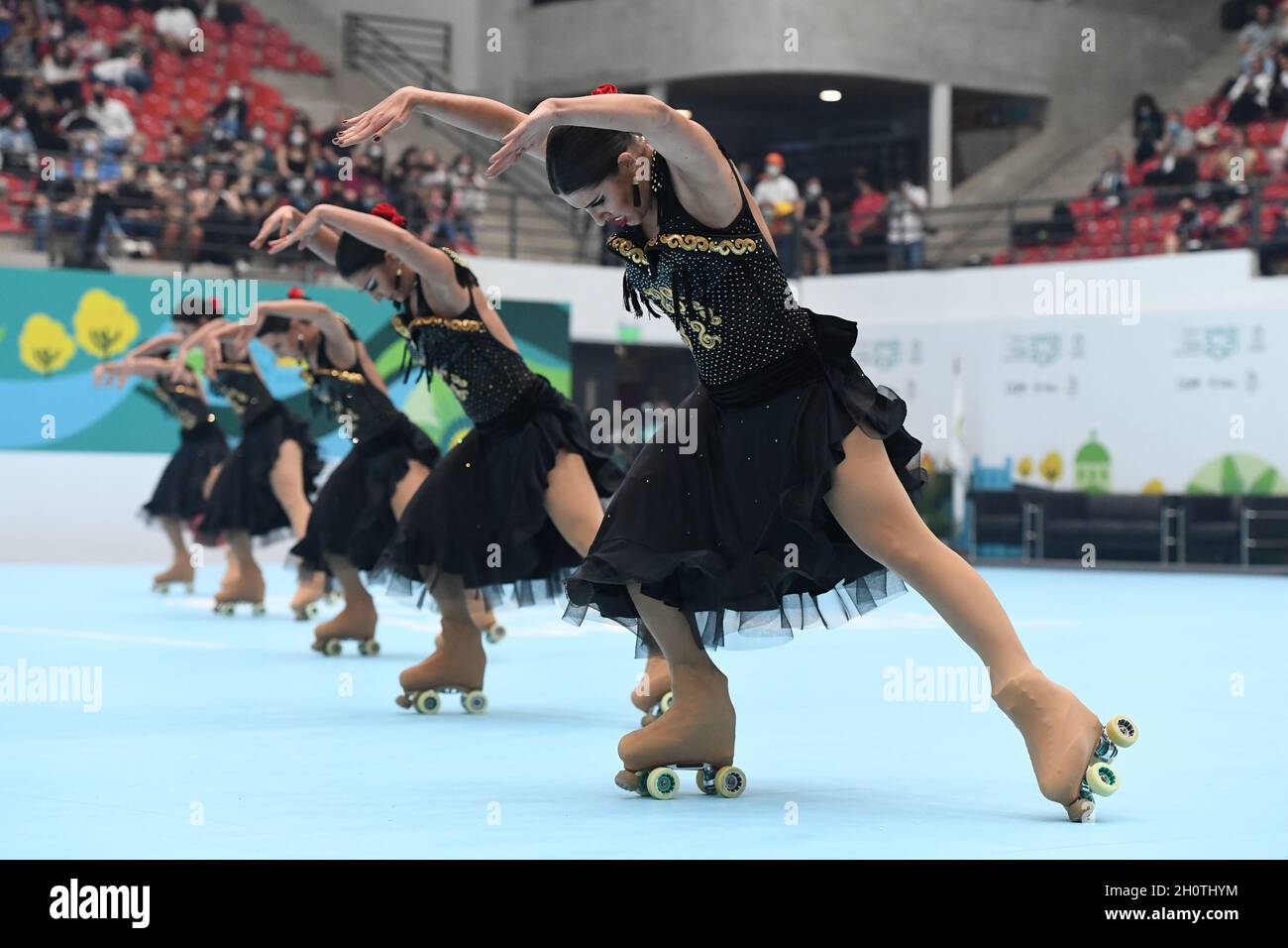SHOW ROLLER TEAM - RENACIMIENTO, Italy, performing in Large Groups Show at  Artistic Skating World Championships 2021