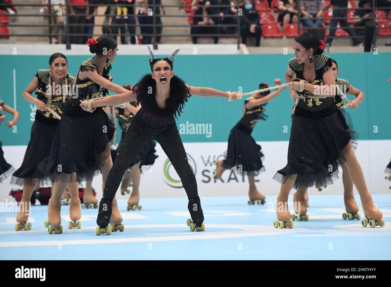 SHOW ROLLER TEAM - RENACIMIENTO, Italy, performing in Large Groups Show at  Artistic Skating World Championships 2021