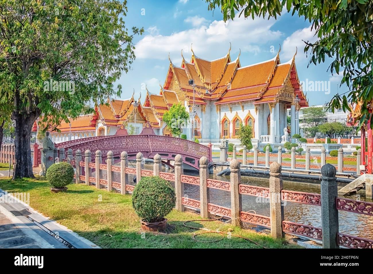 Wat Benchamabophit temple in Bangkok city Stock Photo