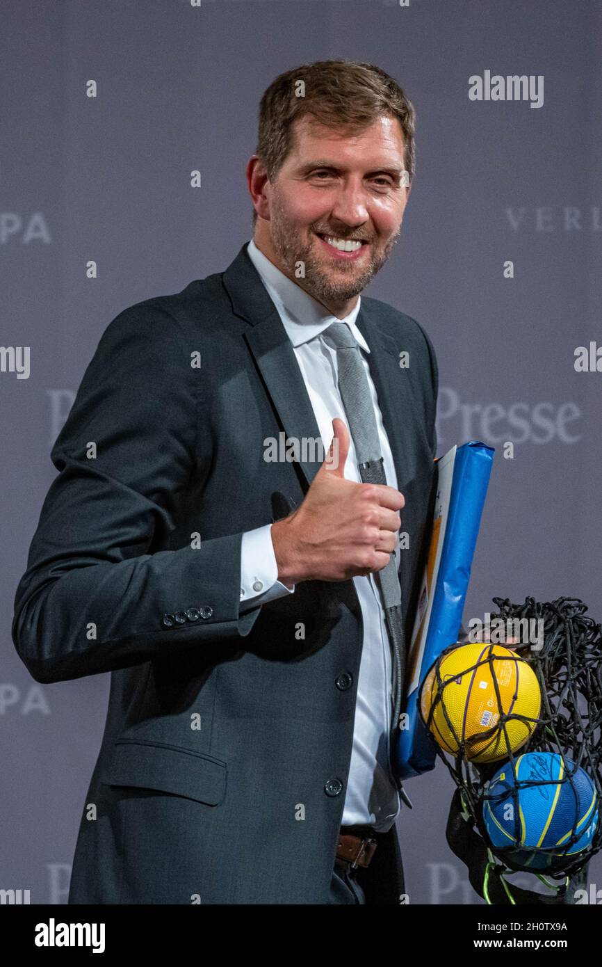 Passau, Germany. 14th Oct, 2021. Basketball star Dirk Nowitzki is on stage  at the media center of the Passau Neue Presse (PNP) publishing group.  Nowitzki is a guest as part of the