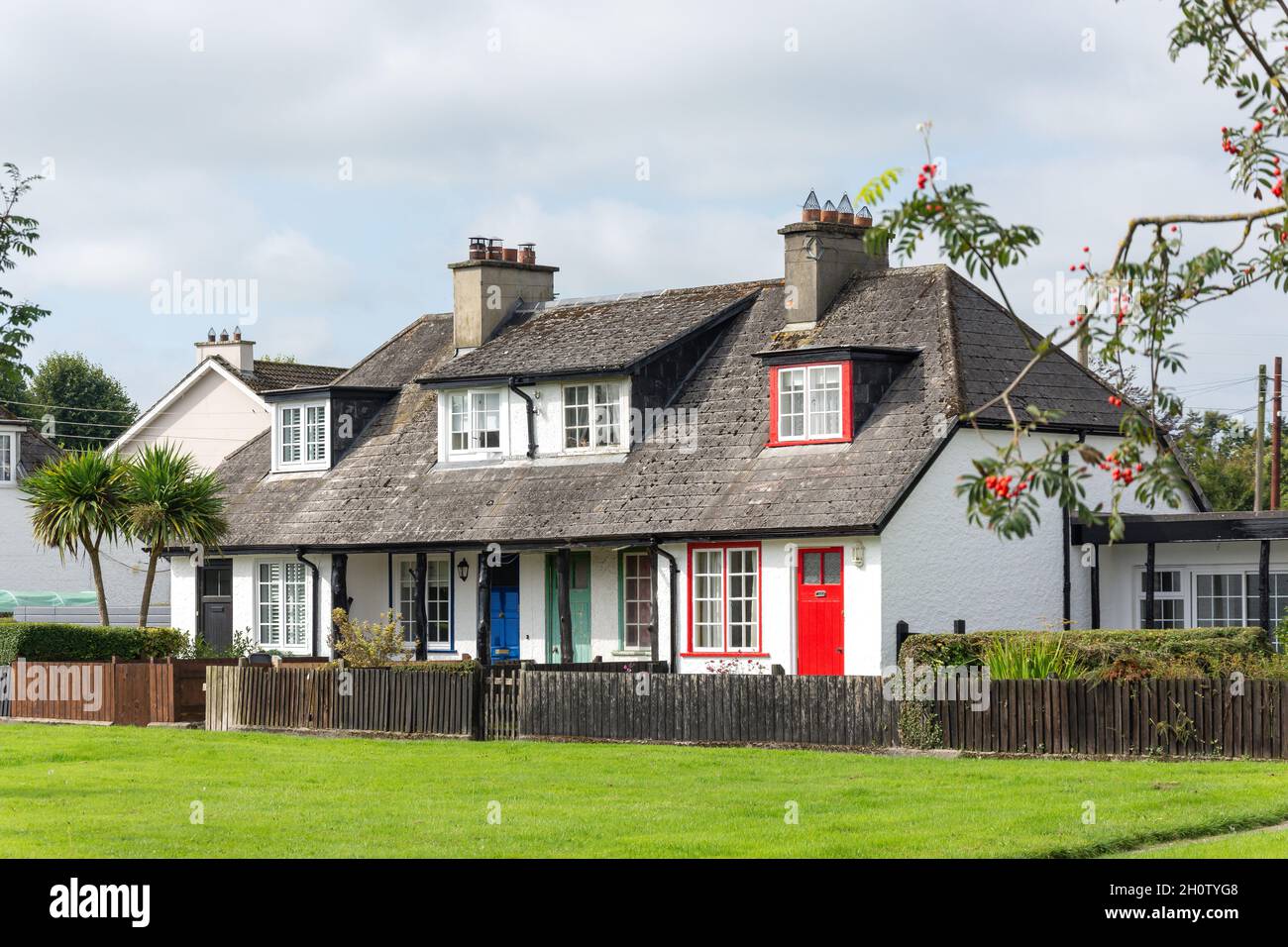 The Cottages, Rathkeale Road, Adare (Ath Dara), County Limerick, Republic of Ireland Stock Photo
