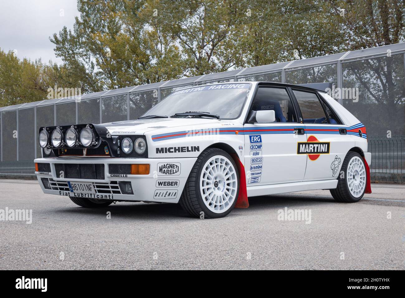 イタレリLancia Delta HF Integrale 16v 1989 Rally Legend 1989 Lancia Delta Integrale 16V - YouTube