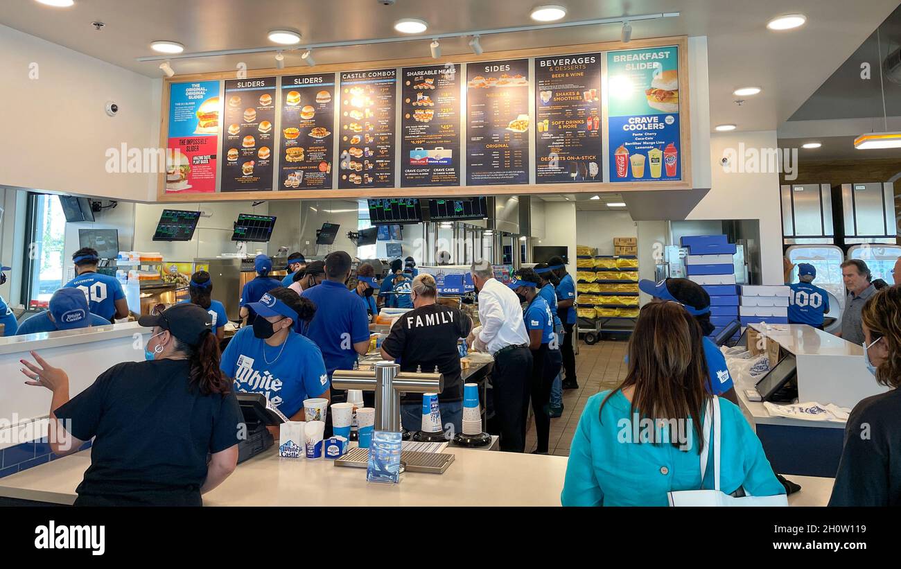 Orlando, FL USA - June 8, 2021: The interior of a White Castle fast food  restaurant with employees serving food in Orlando, Florida Stock Photo -  Alamy