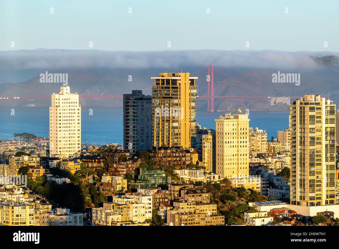 Sunrise over Downtown San Francisco Stock Photo - Alamy