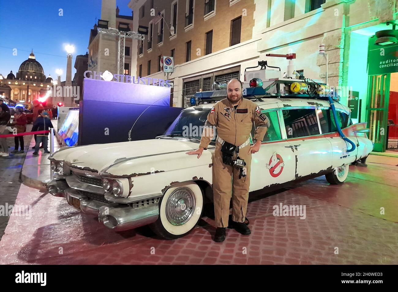 Rome, Italy. 14th Oct, 2021. Roma Cinema Fest 2021, Rome Film Fest, Red Carpet of the film 'Ghostbusters legacy'. Pictured: Ecto-1 Credit: Independent Photo Agency/Alamy Live News Stock Photo