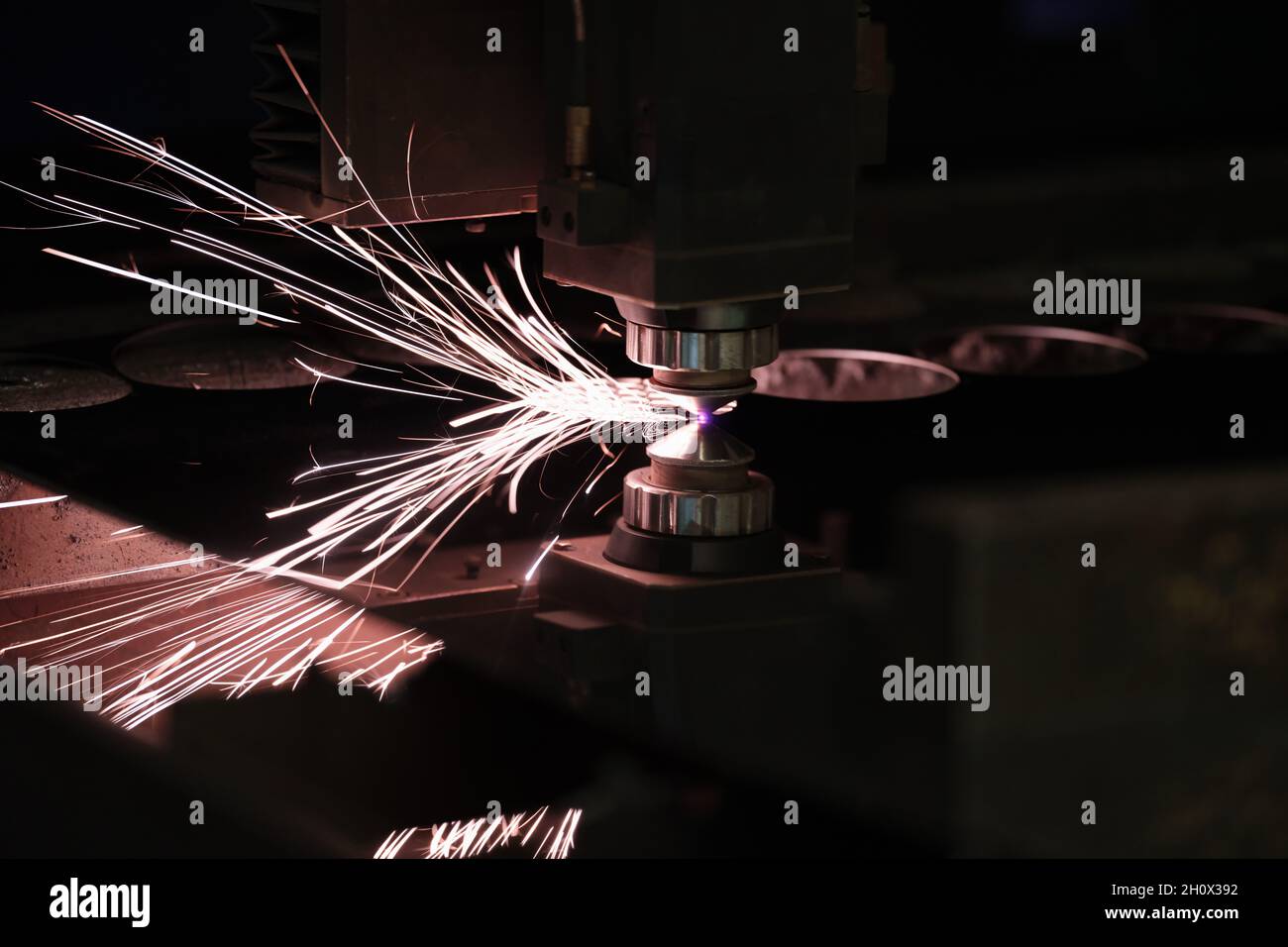 Industrial Laser cutting processing manufacture technology of flat