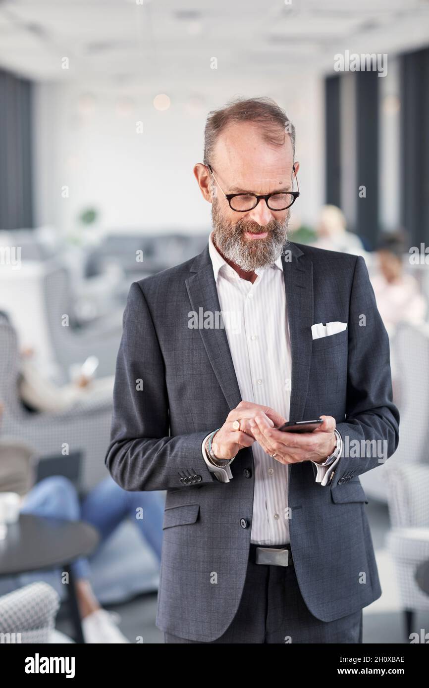 Person Using Phone Professional Professional using hi-res stock photography and images - Alamy