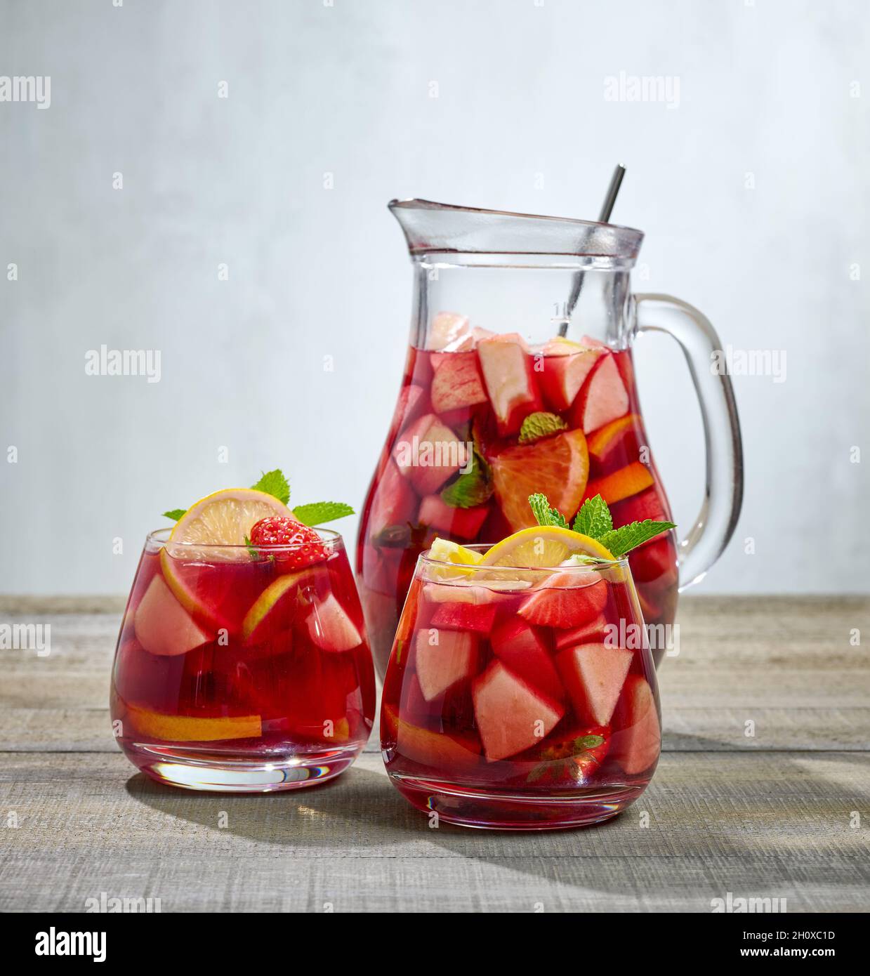 Sangria in a pitcher and in glasses Stock Photo - Alamy