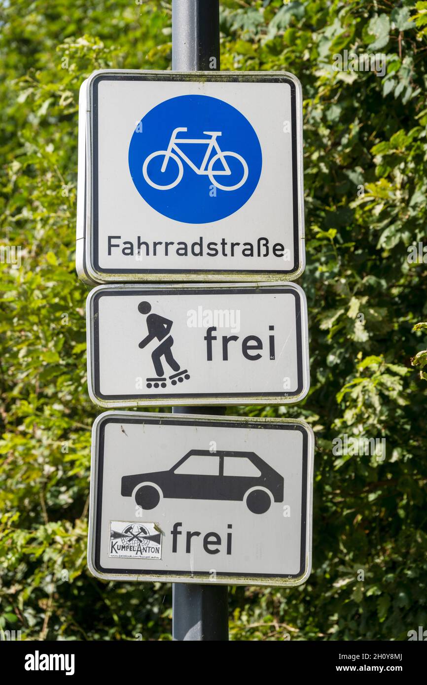Deutschland, Nordrhein-Westfalen, Kemnade, Verkehrszeichen Stock Photo