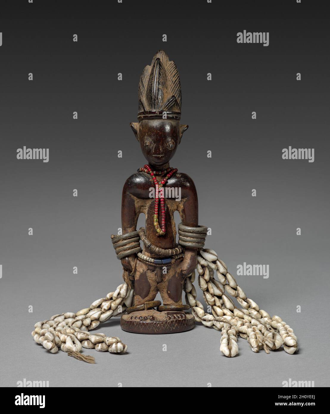 Twin Figure (Ère Ìbejì), late 1800searly 1900s. Africa, West Africa