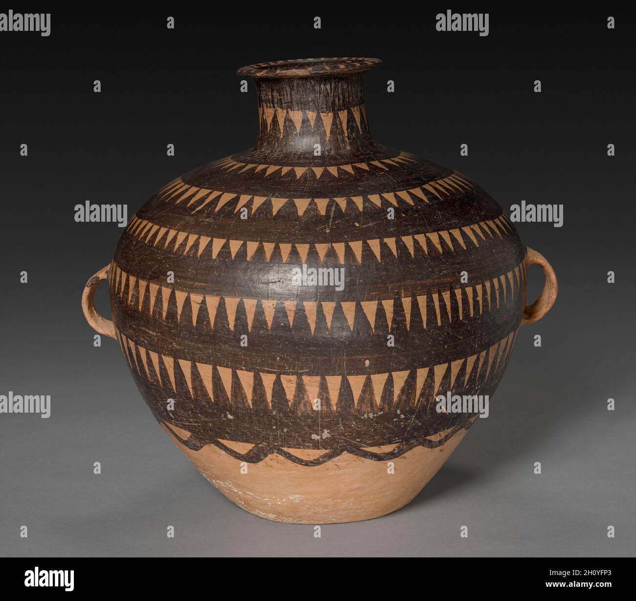Neolthic Patterns Urn with Triangular Patterns, c. 3300–c. 2000 BC. Northwest China ...