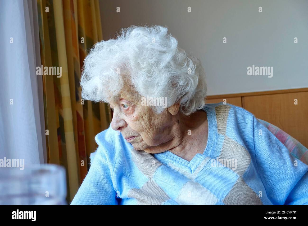 100 year old Demented Woman Stock Photo Alamy 100-year-old-demented-woman-stock-photo-alamy