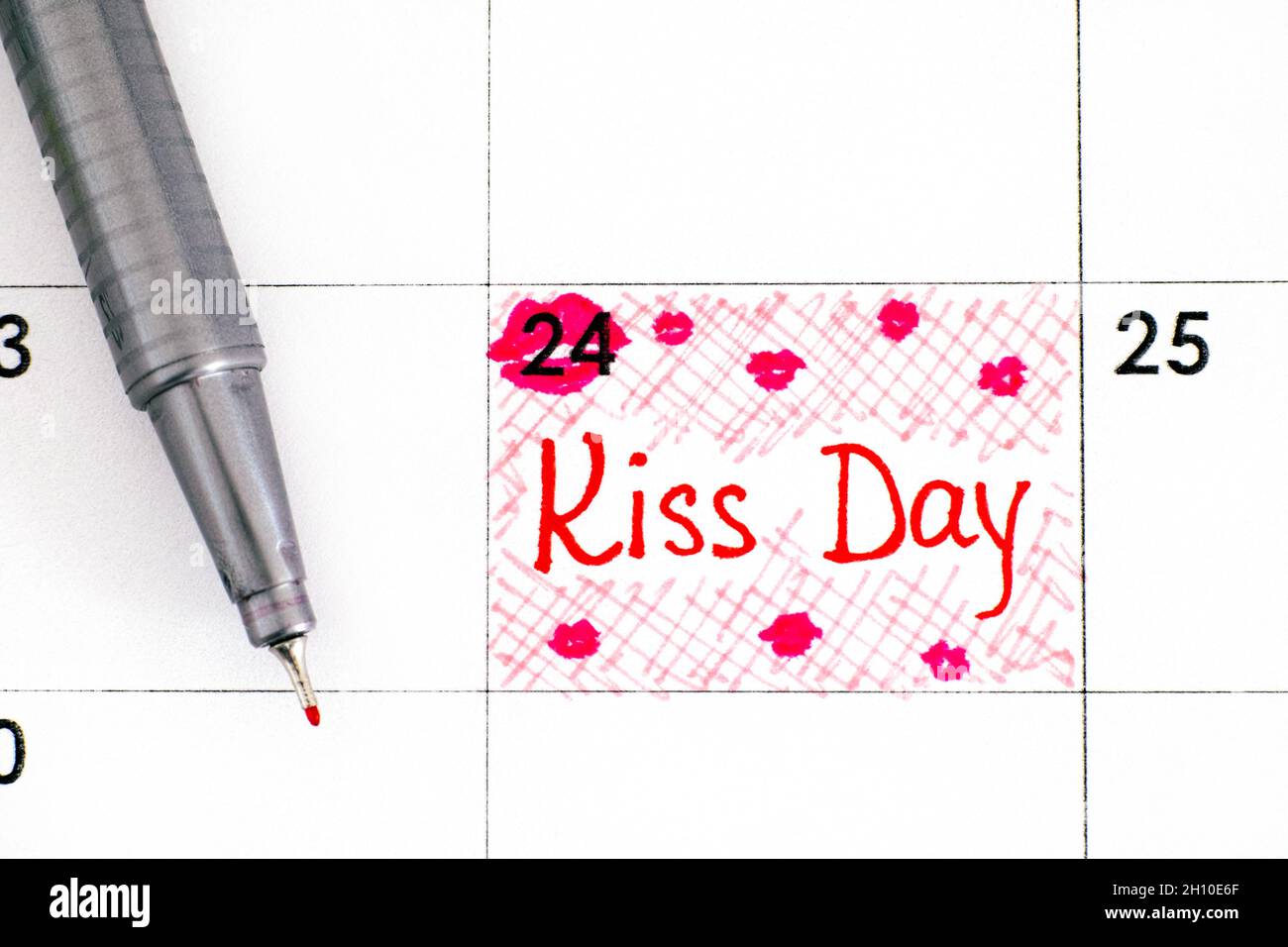 Snapshot of Romantic Secretly Dote Calendar Saying Kiss
