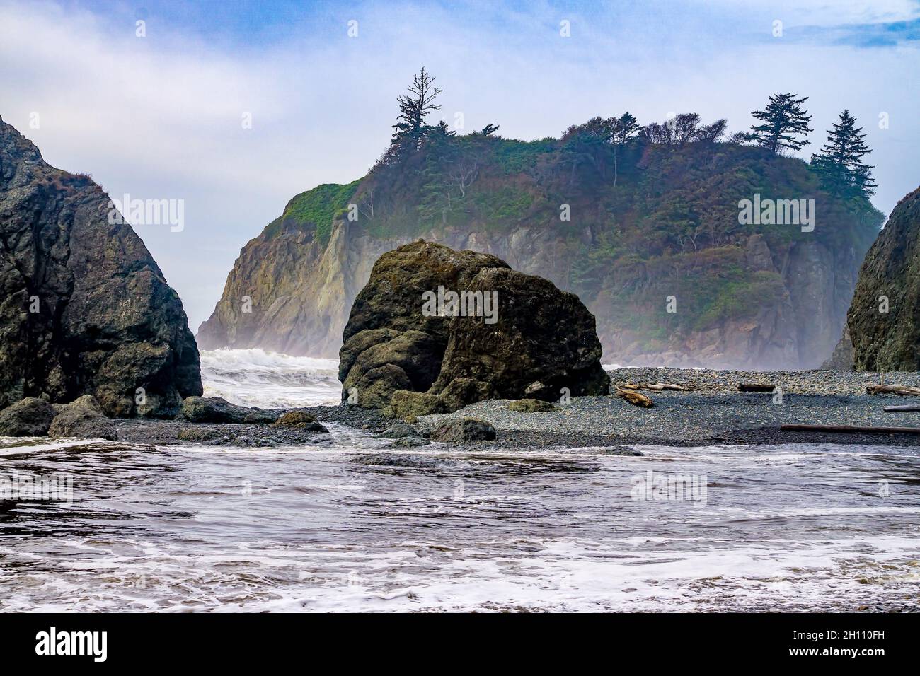 Land formations at Ruby Beach in Washington State Stock Photo - Alamy