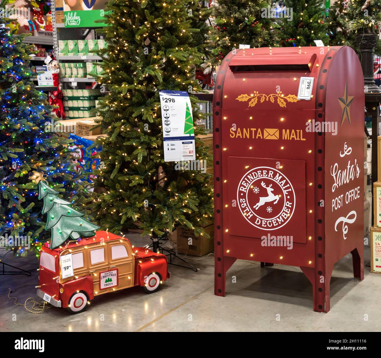 Garbage Collection Christmas 2022 Pensacola Florida Christmas Post Box America High Resolution Stock Photography And Images -  Alamy