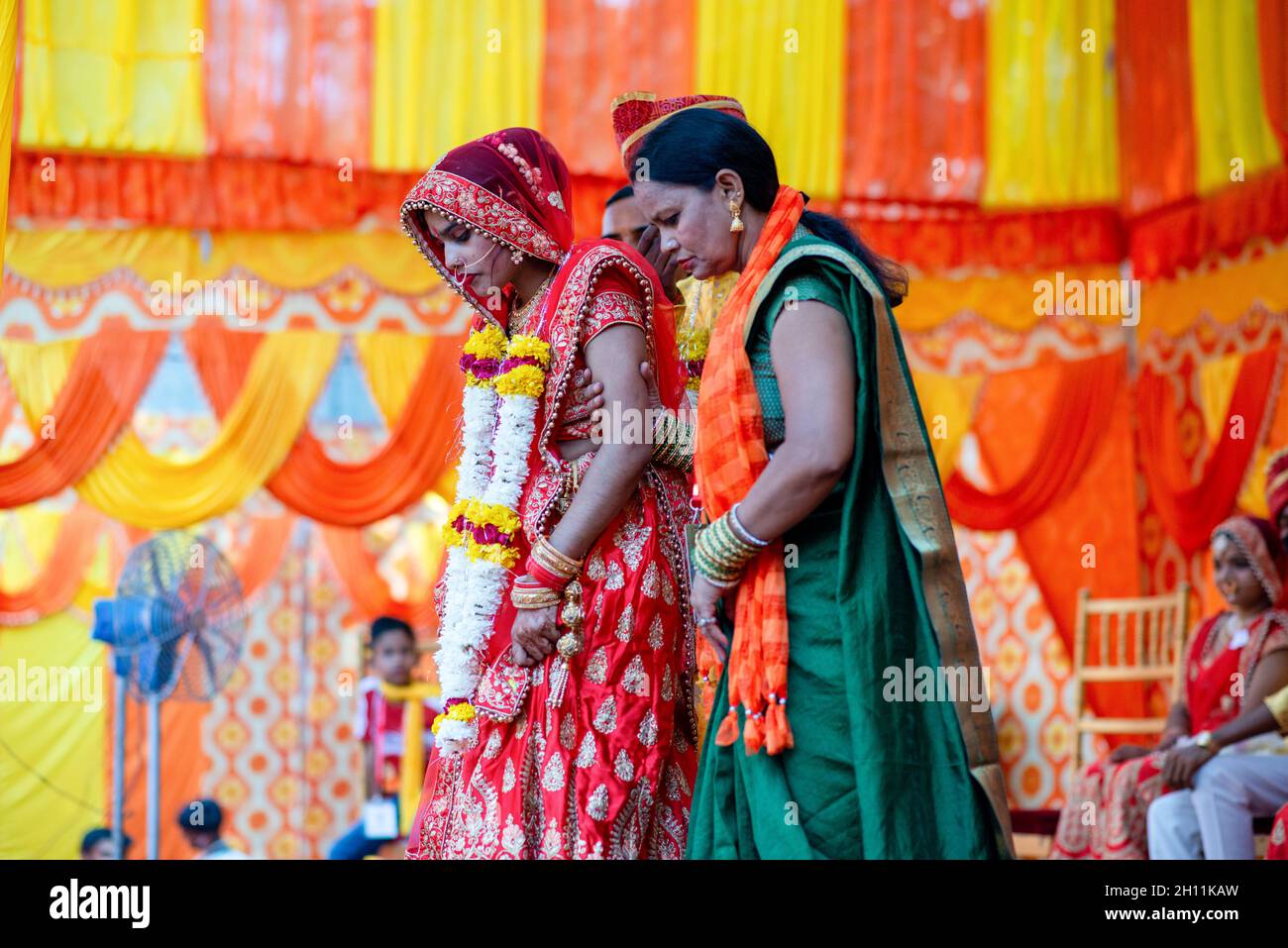 Sarva sanatan shiv mandir hi-res stock photography and images - Alamy